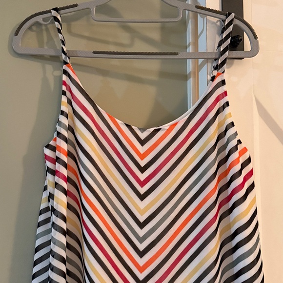 CAbi Linea Blouse - Picture 4 of 12